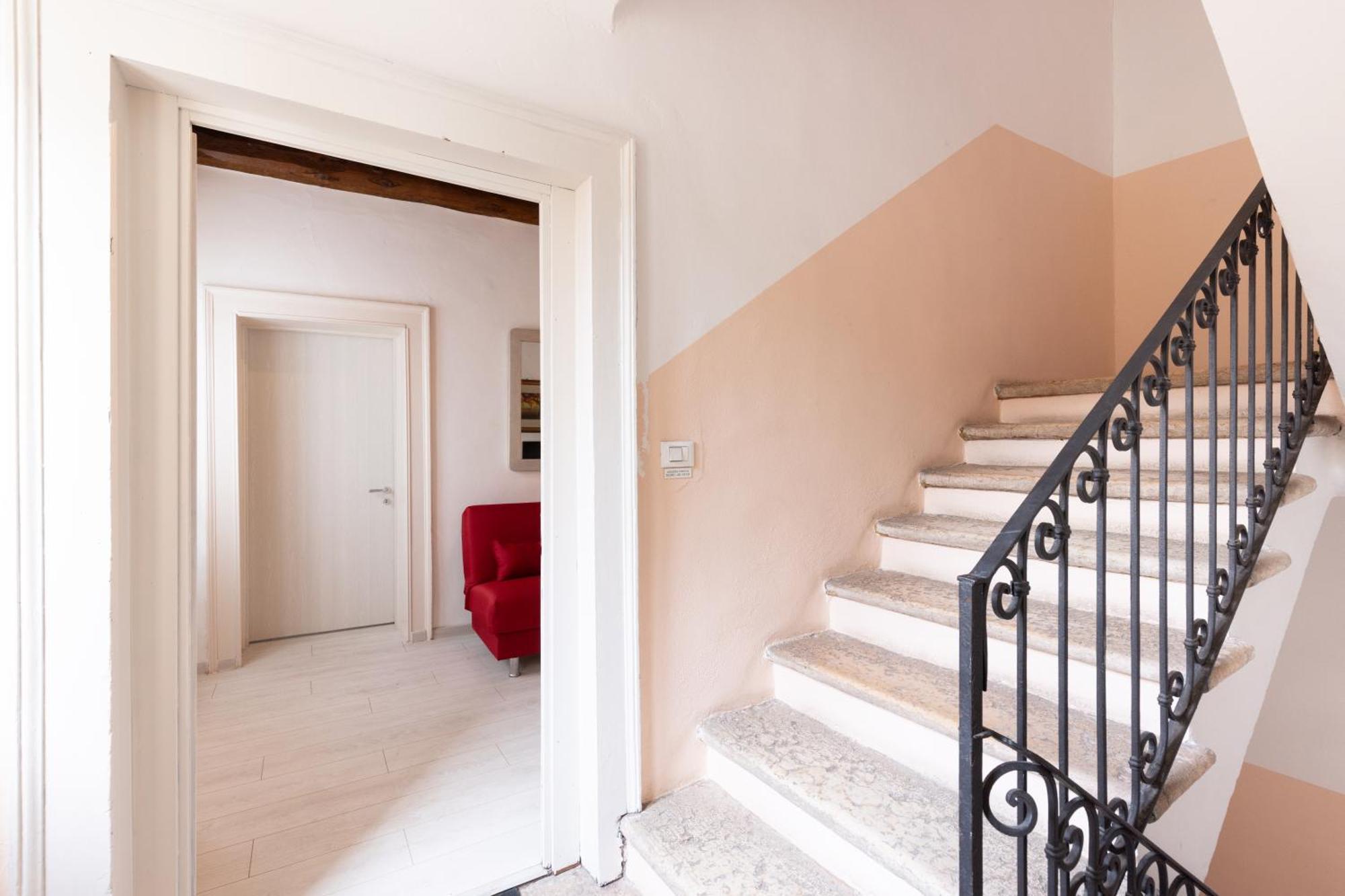 Anticavalle Intero Appartamento Verona Exterior photo